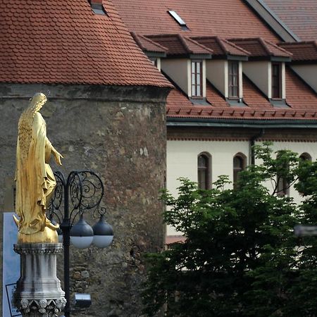 Studio Dolac Centar Záhřeb Exteriér fotografie